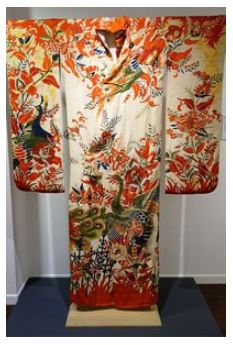 Kimono japonés Furisode
